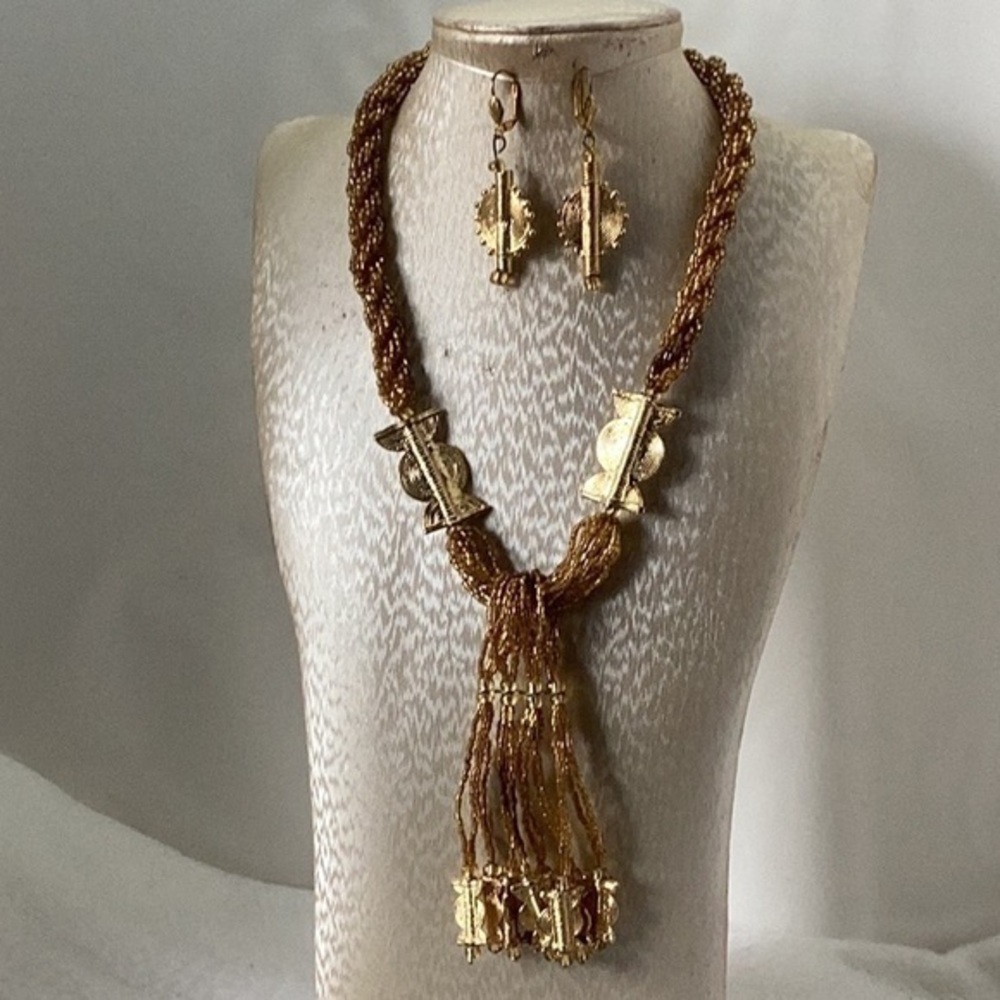Baule Beads Tassel Beaded Necklace and Earrings Set